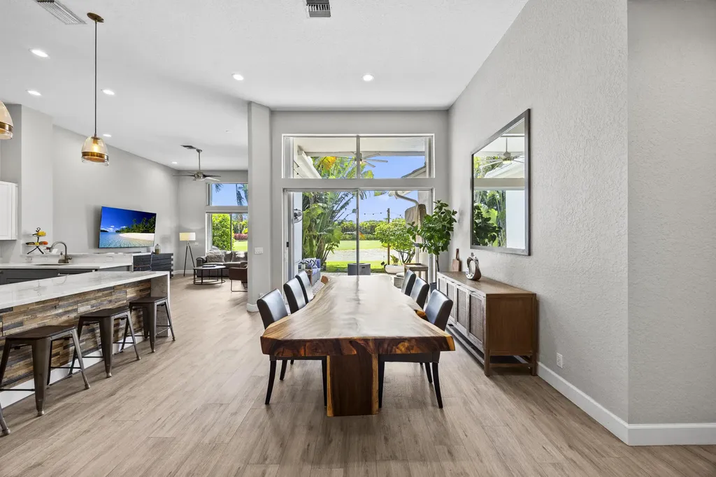 4193 NW 53rd Street Boca Raton FL 33496