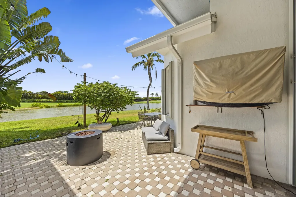 4193 NW 53rd Street Boca Raton FL 33496