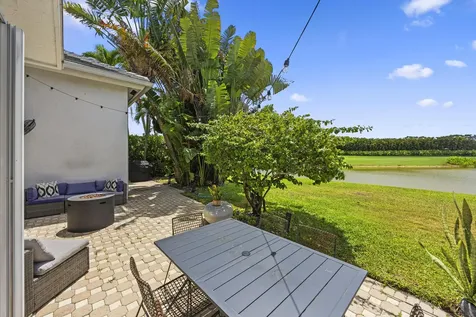 4193 NW 53rd Street Boca Raton FL 33496