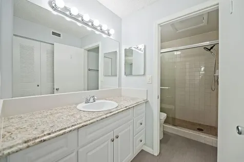 832 NW 92nd Avenue Plantation FL 33324