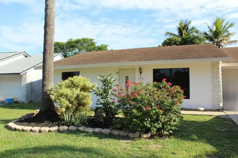 7427 Pinedale Drive Boynton Beach FL 33436