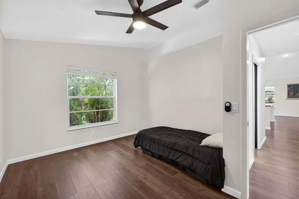 1721 SW Ocean Cove Avenue Port St Lucie FL 34953