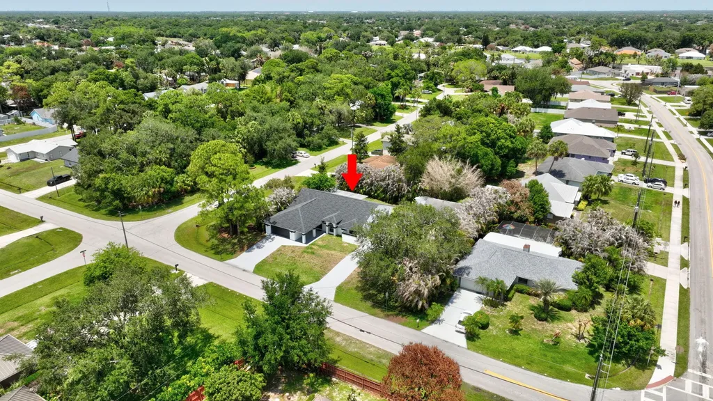 1721 SW Ocean Cove Avenue Port St Lucie FL 34953