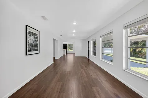1721 SW Ocean Cove Avenue Port St Lucie FL 34953