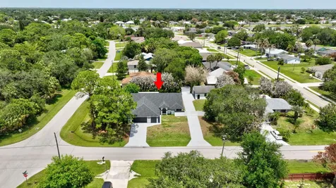 1721 SW Ocean Cove Avenue Port St Lucie FL 34953
