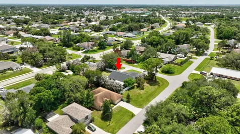 1721 SW Ocean Cove Avenue Port St Lucie FL 34953