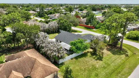 1721 SW Ocean Cove Avenue Port St Lucie FL 34953