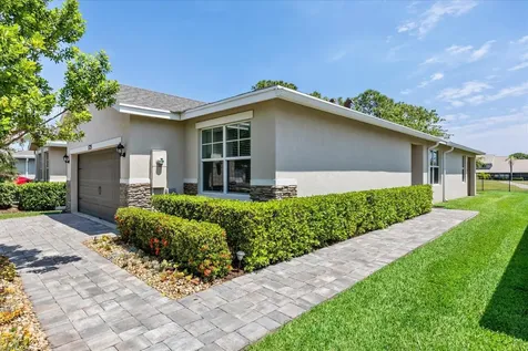 5725 SE Kawana Trail Hobe Sound FL 33455