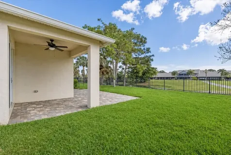 5725 SE Kawana Trail Hobe Sound FL 33455