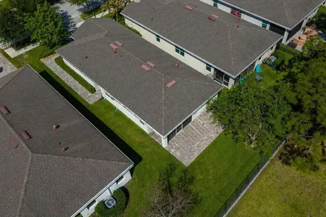 5725 SE Kawana Trail Hobe Sound FL 33455