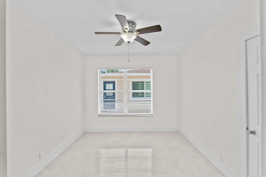 4324 Garden Avenue West Palm Beach FL 33405