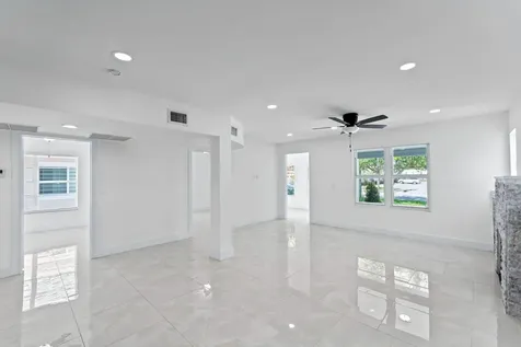 4324 Garden Avenue West Palm Beach FL 33405