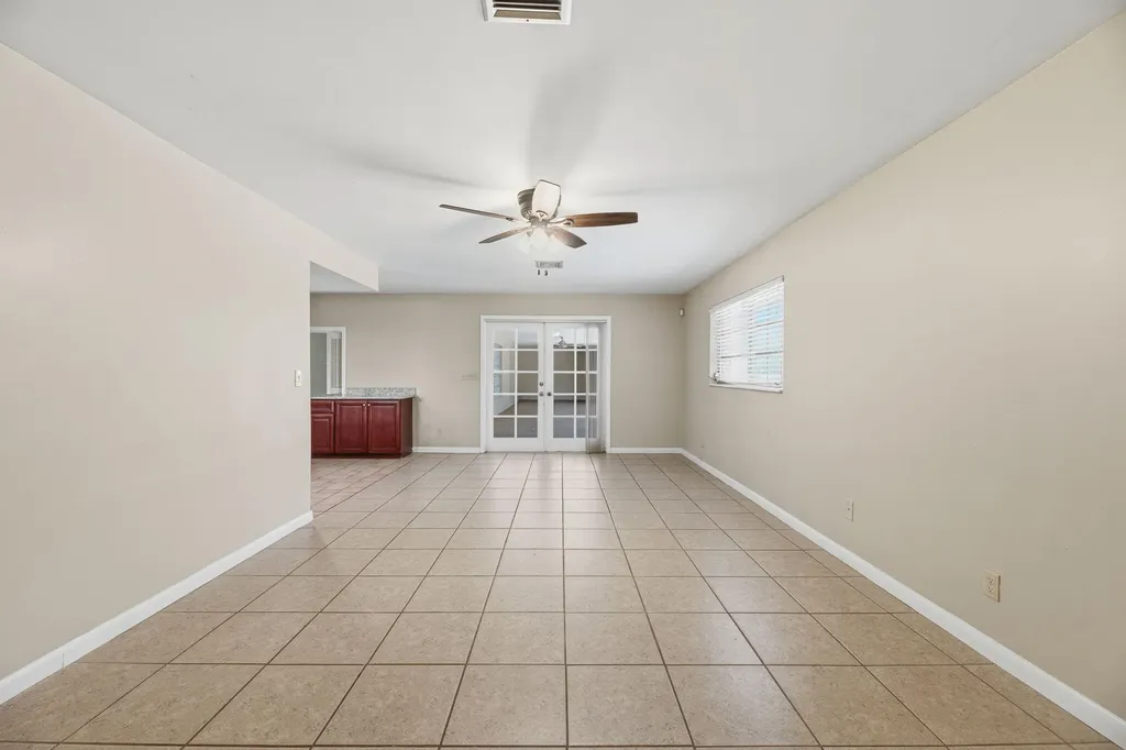 232 Gleneagles Drive Lake Worth FL 33462