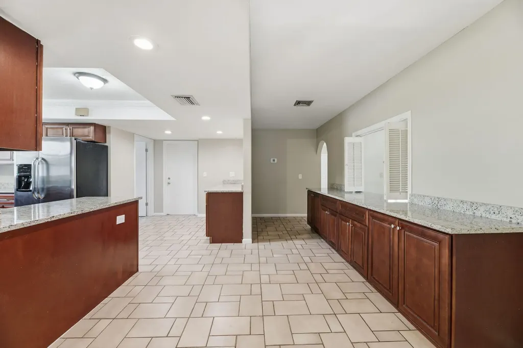 232 Gleneagles Drive Lake Worth FL 33462