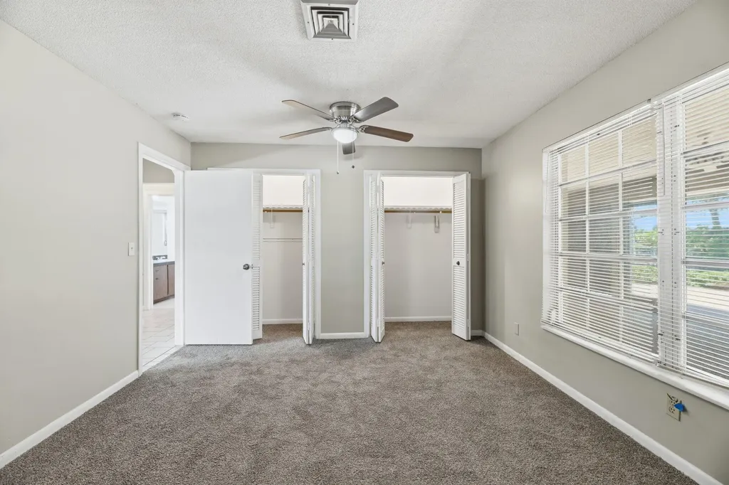 232 Gleneagles Drive Lake Worth FL 33462