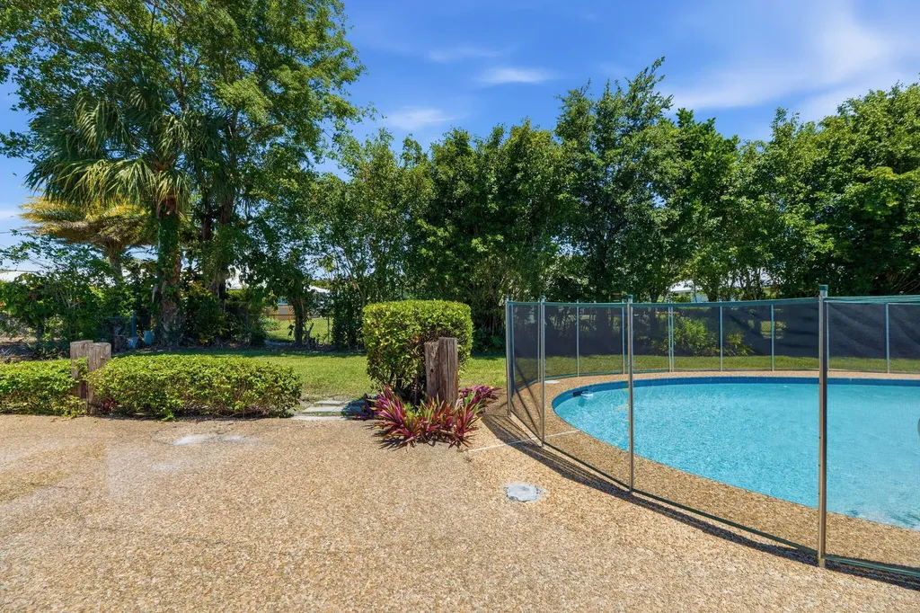 232 Gleneagles Drive Lake Worth FL 33462
