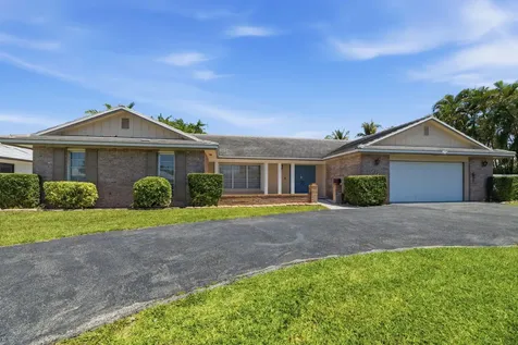 232 Gleneagles Drive Lake Worth FL 33462