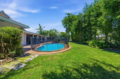 232 Gleneagles Drive Lake Worth FL 33462