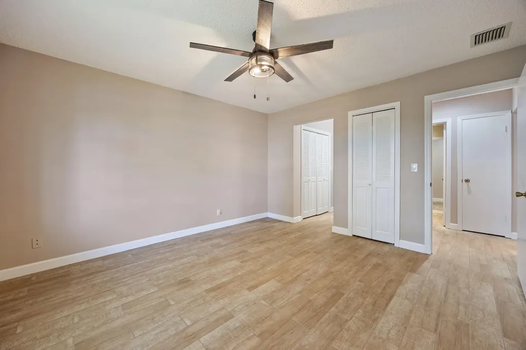 10168 43rd Trail S Boynton Beach FL 33436
