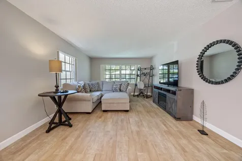 10168 43rd Trail S Boynton Beach FL 33436