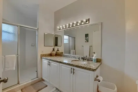 6563 Via Regina Boca Raton FL 33433