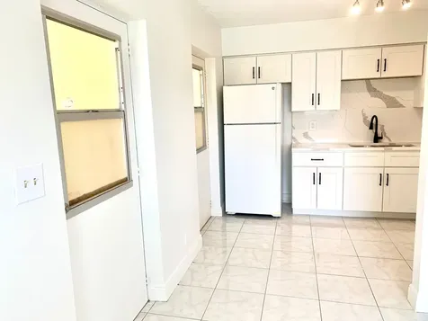260 NW 19th Street Boca Raton FL 33432