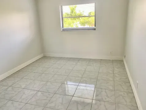 260 NW 19th Street Boca Raton FL 33432