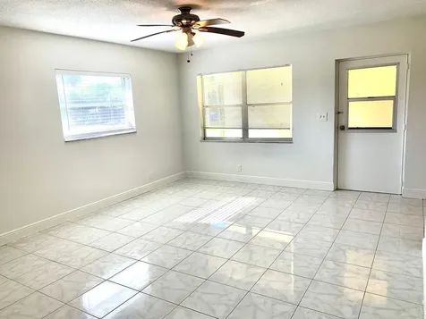 260 NW 19th Street Boca Raton FL 33432