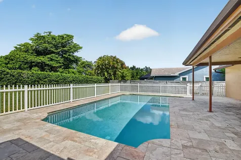 20876 Sugarloaf Lane Boca Raton FL 33428