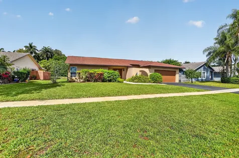 20876 Sugarloaf Lane Boca Raton FL 33428