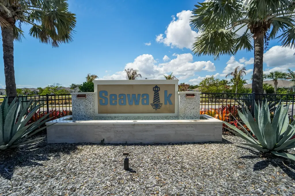1554 NE White Pine Terrace Ocean Breeze FL 34957