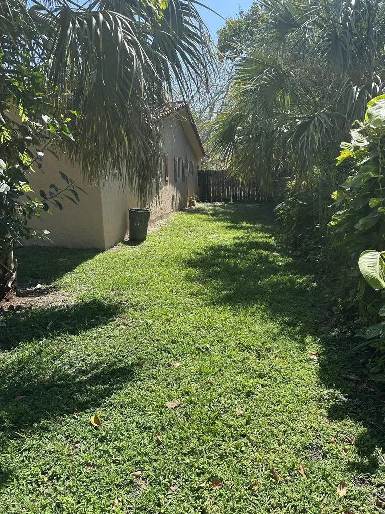1700 NW 84th Drive Coral Springs FL 33071