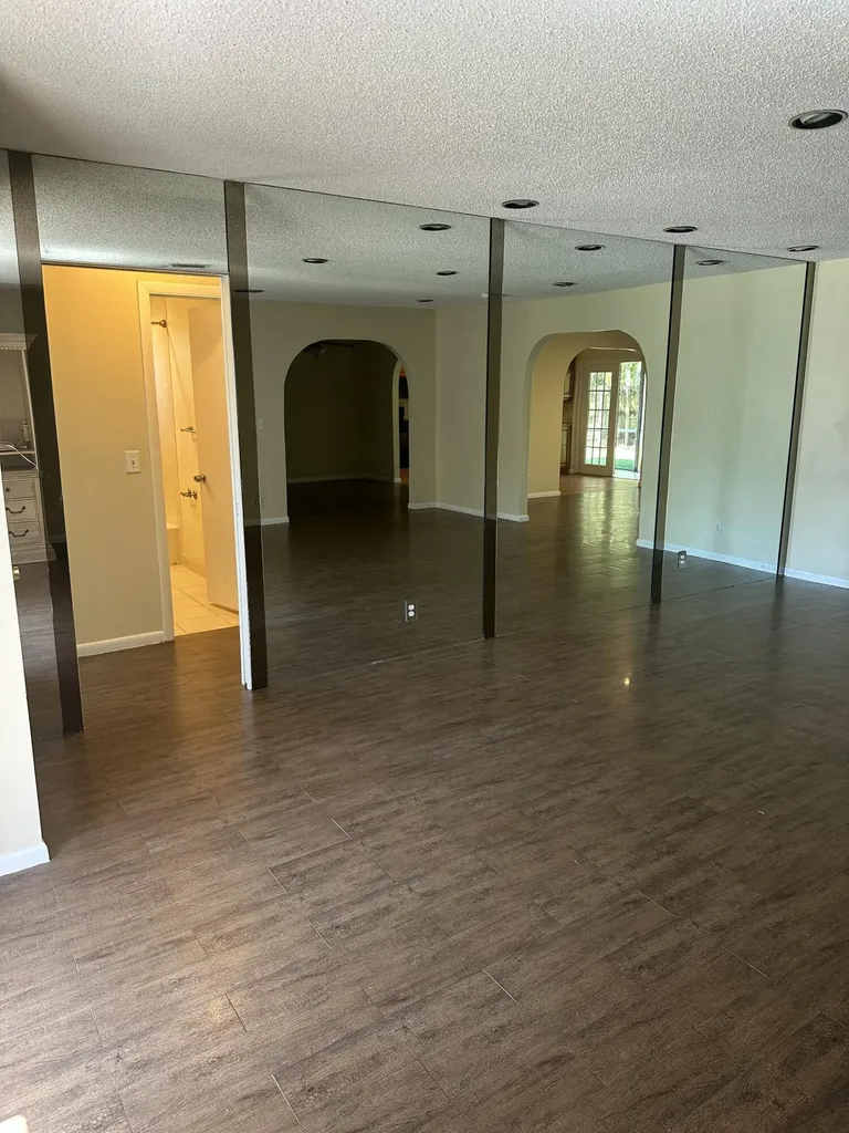 1700 NW 84th Drive Coral Springs FL 33071