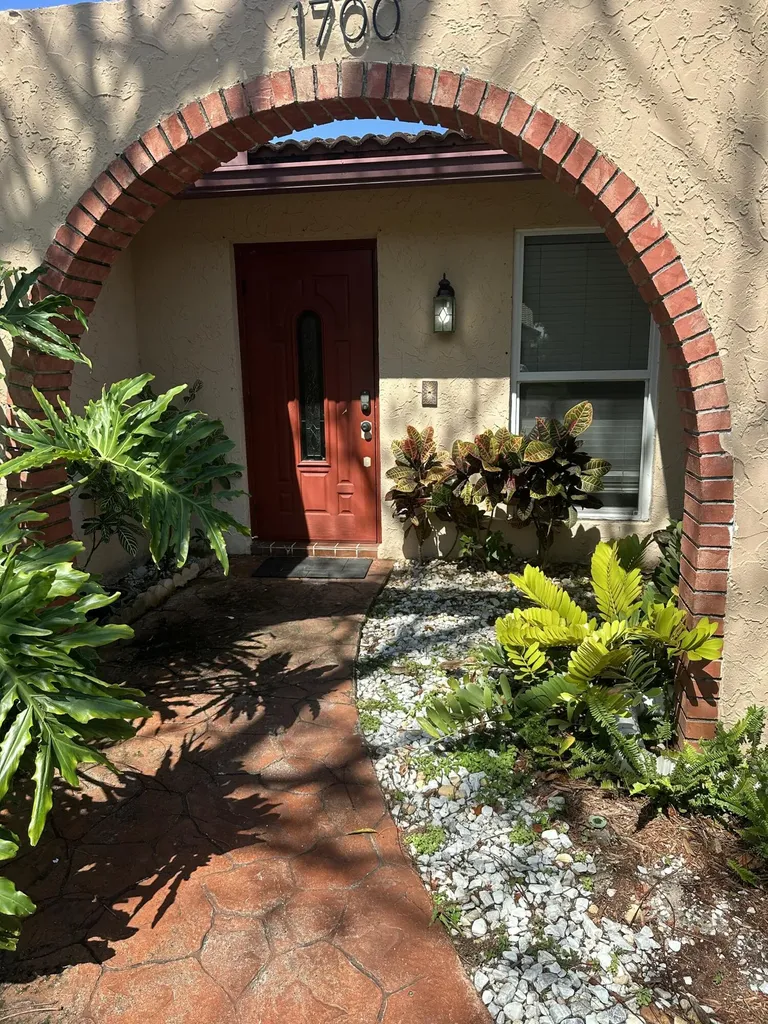 1700 NW 84th Drive Coral Springs FL 33071