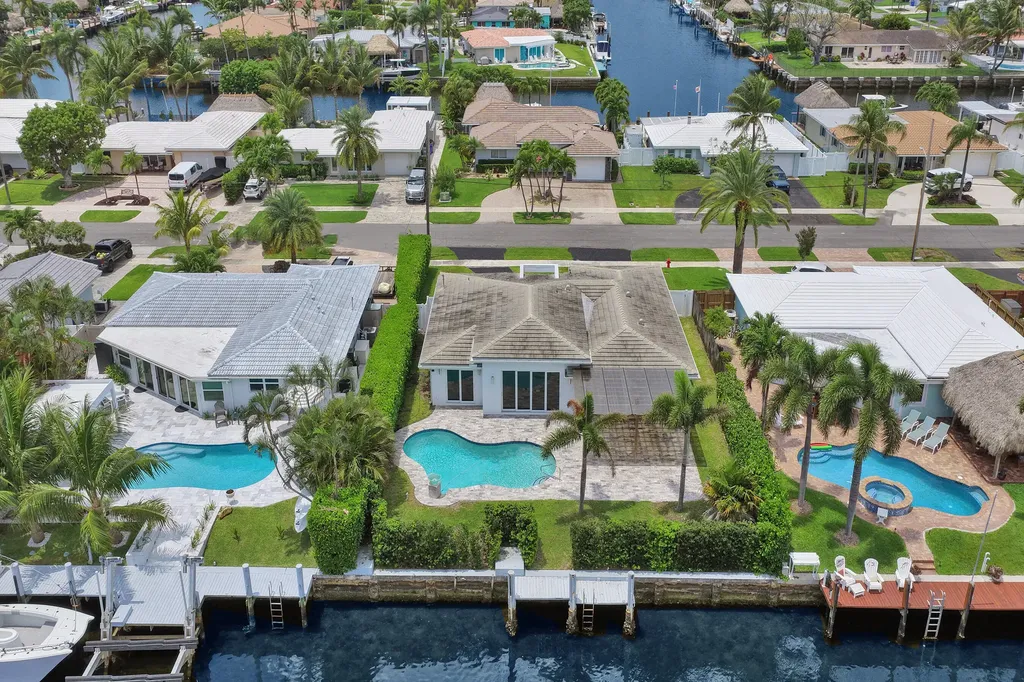 320 SE 5th Avenue Pompano Beach FL 33060