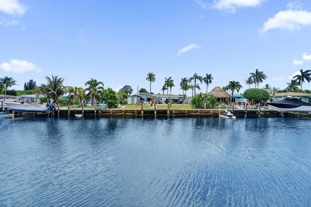 320 SE 5th Avenue Pompano Beach FL 33060