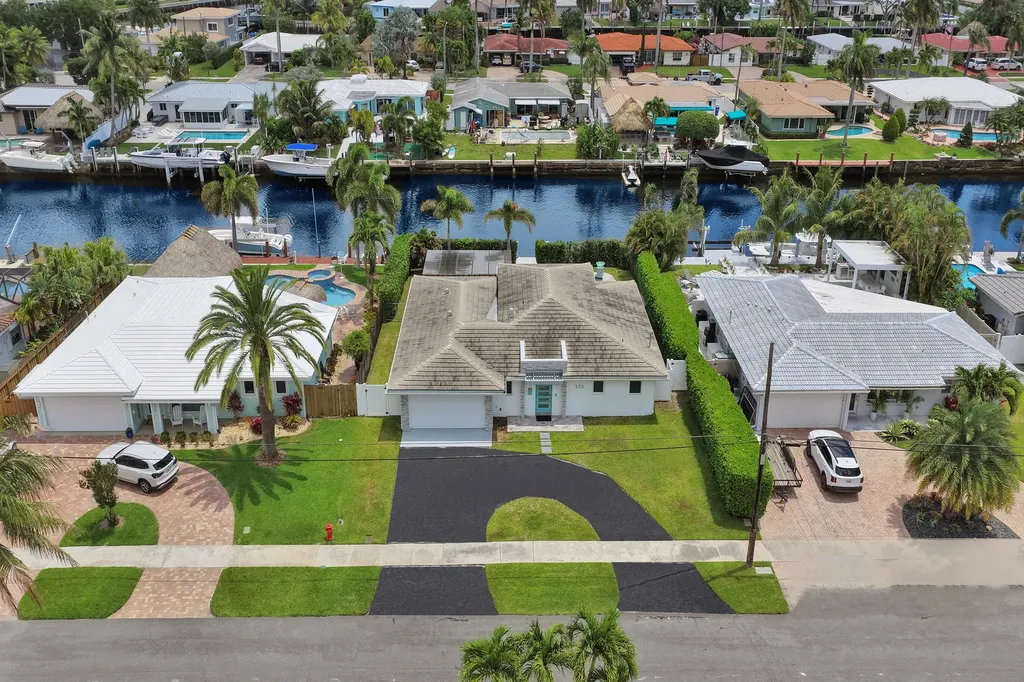 320 SE 5th Avenue Pompano Beach FL 33060