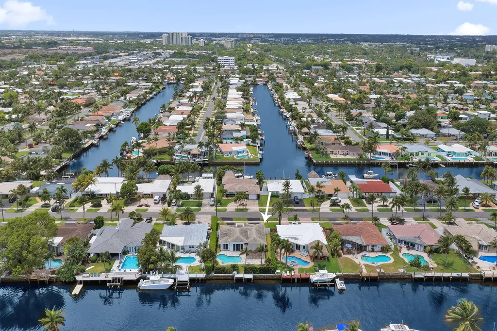 320 SE 5th Avenue Pompano Beach FL 33060