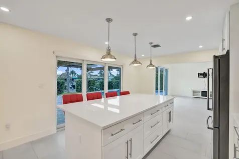 320 SE 5th Avenue Pompano Beach FL 33060