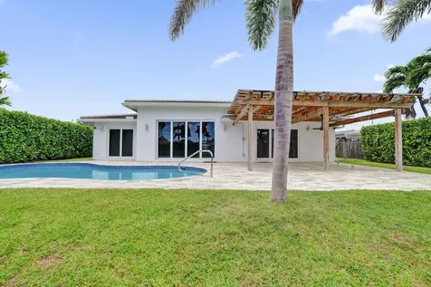 320 SE 5th Avenue Pompano Beach FL 33060
