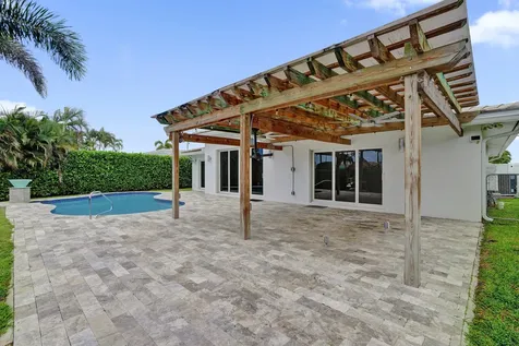 320 SE 5th Avenue Pompano Beach FL 33060