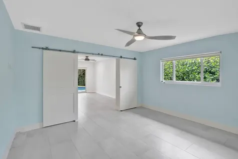 320 SE 5th Avenue Pompano Beach FL 33060