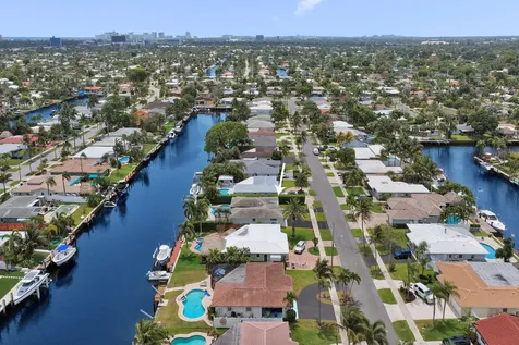 320 SE 5th Avenue Pompano Beach FL 33060