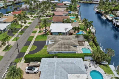 320 SE 5th Avenue Pompano Beach FL 33060