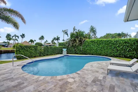 320 SE 5th Avenue Pompano Beach FL 33060