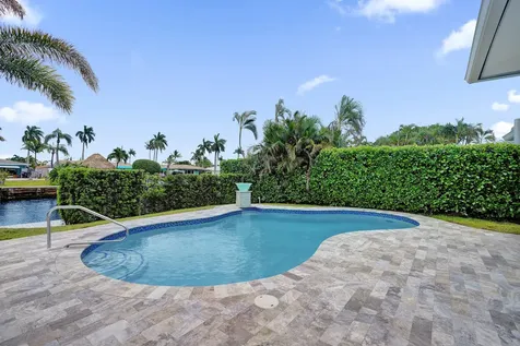 320 SE 5th Avenue Pompano Beach FL 33060