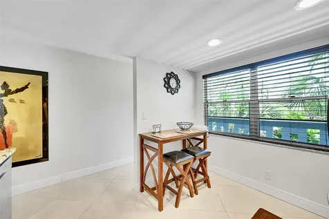 2804 Victoria Way Coconut Creek FL 33066