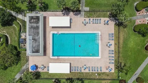 2804 Victoria Way Coconut Creek FL 33066