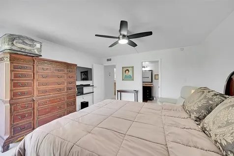 2804 Victoria Way Coconut Creek FL 33066