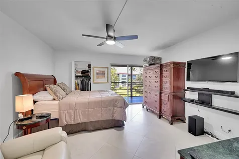 2804 Victoria Way Coconut Creek FL 33066